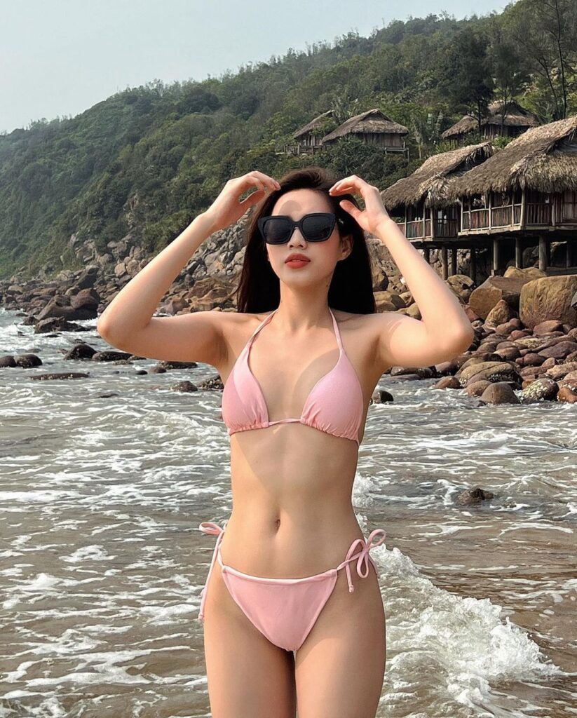 gai-xinh-mac-bikini-ngan-2-3