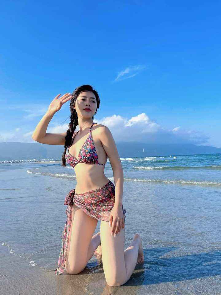 gai-xinh-mac-bikini-ngan-7
