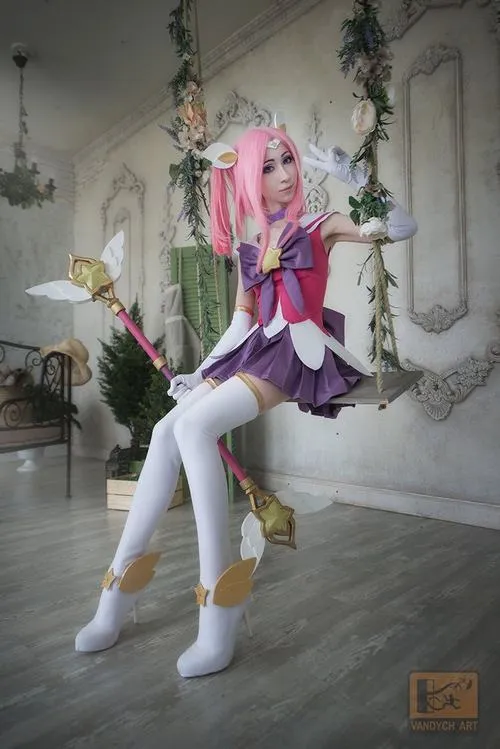 anh gai xinh cosplay lien quan 17