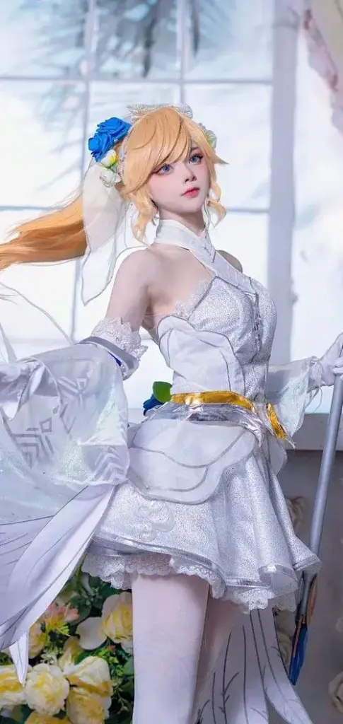 anh gai xinh cosplay lien quan 5