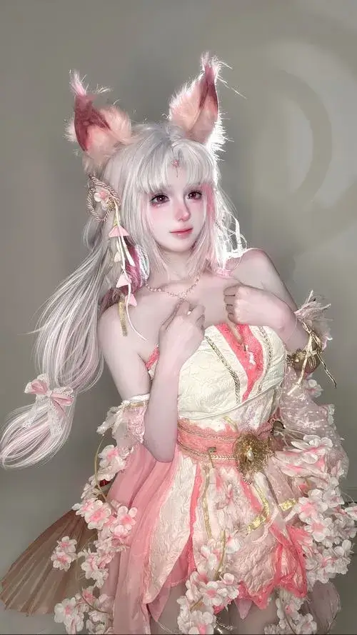 anh gai xinh cosplay lien quan 7