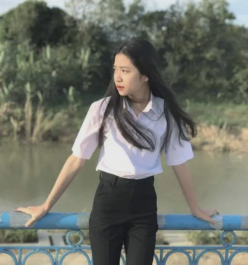 anh gai xinh lop 10 cute 39
