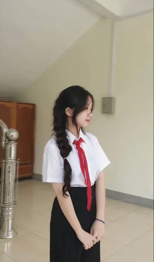 anh gai xinh lop 10 cute 42