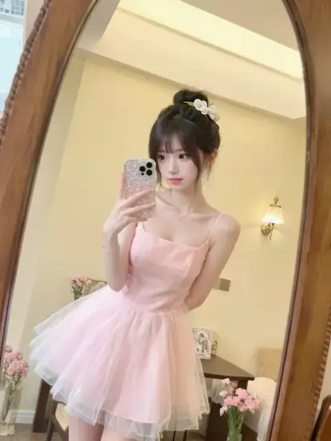 Xem ngay 64 Ảnh Gái Xinh Mặc Đồ Pinky tone màu hồng ngọt ngào như kẹo bông