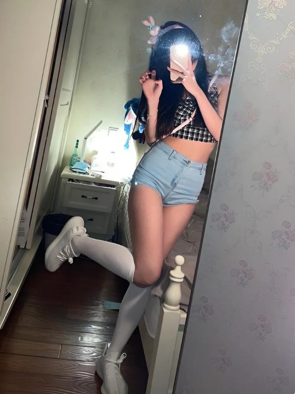 anh-girl-che-mat-lanh-lung-18