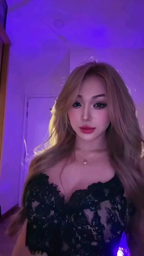 TikTok ghi dấu Trần Hà Linh TikTok đầy cá tính