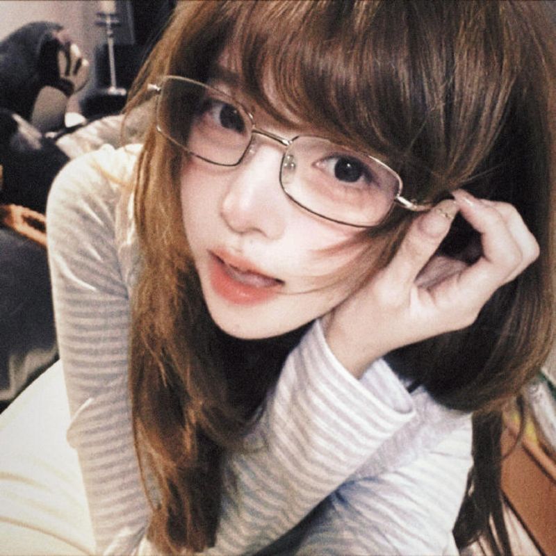 avatar-anh-gai-28