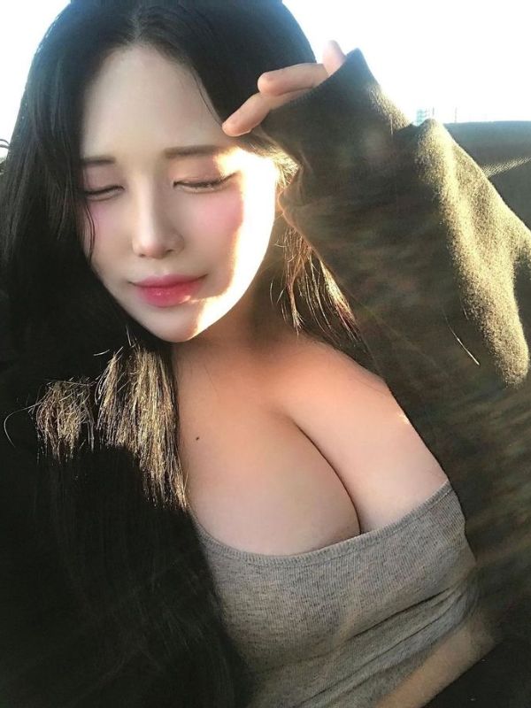 gai-dep-khoe-vu-25